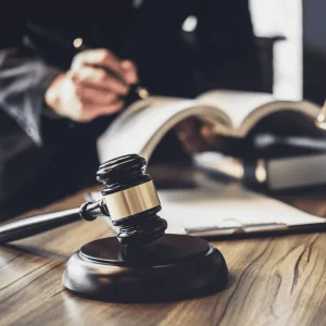 پیشگام مشاور وکیل اداره کار در کرج ولیعصر